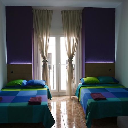 Netherlands Apartments Madrid Exterior photo